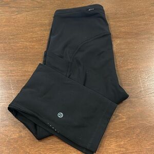 Lululemon Swift speed with back zipper